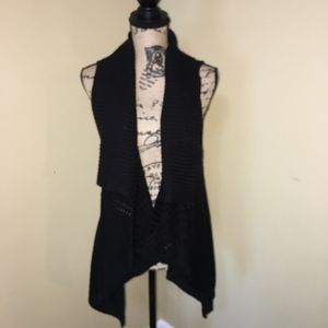 Black knitted tunic sweater